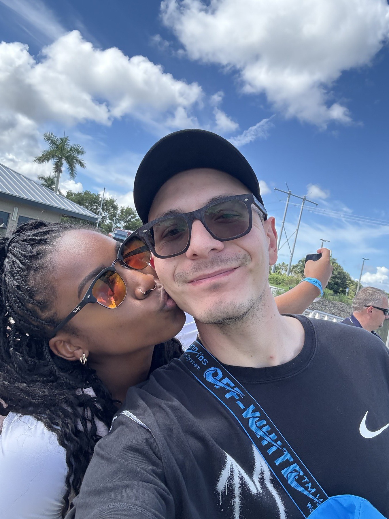 Antonio and Kirsten close together